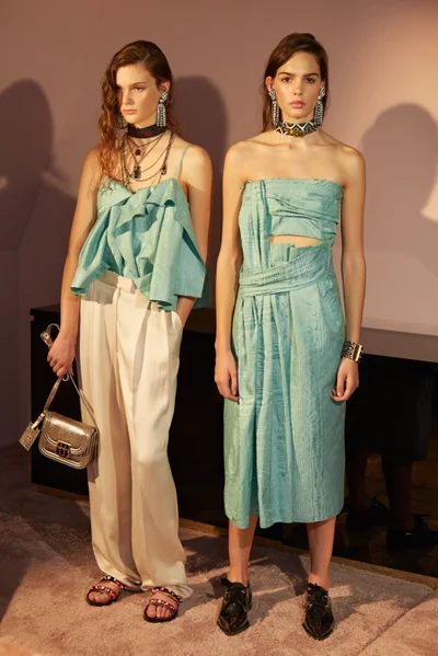 Look 8
